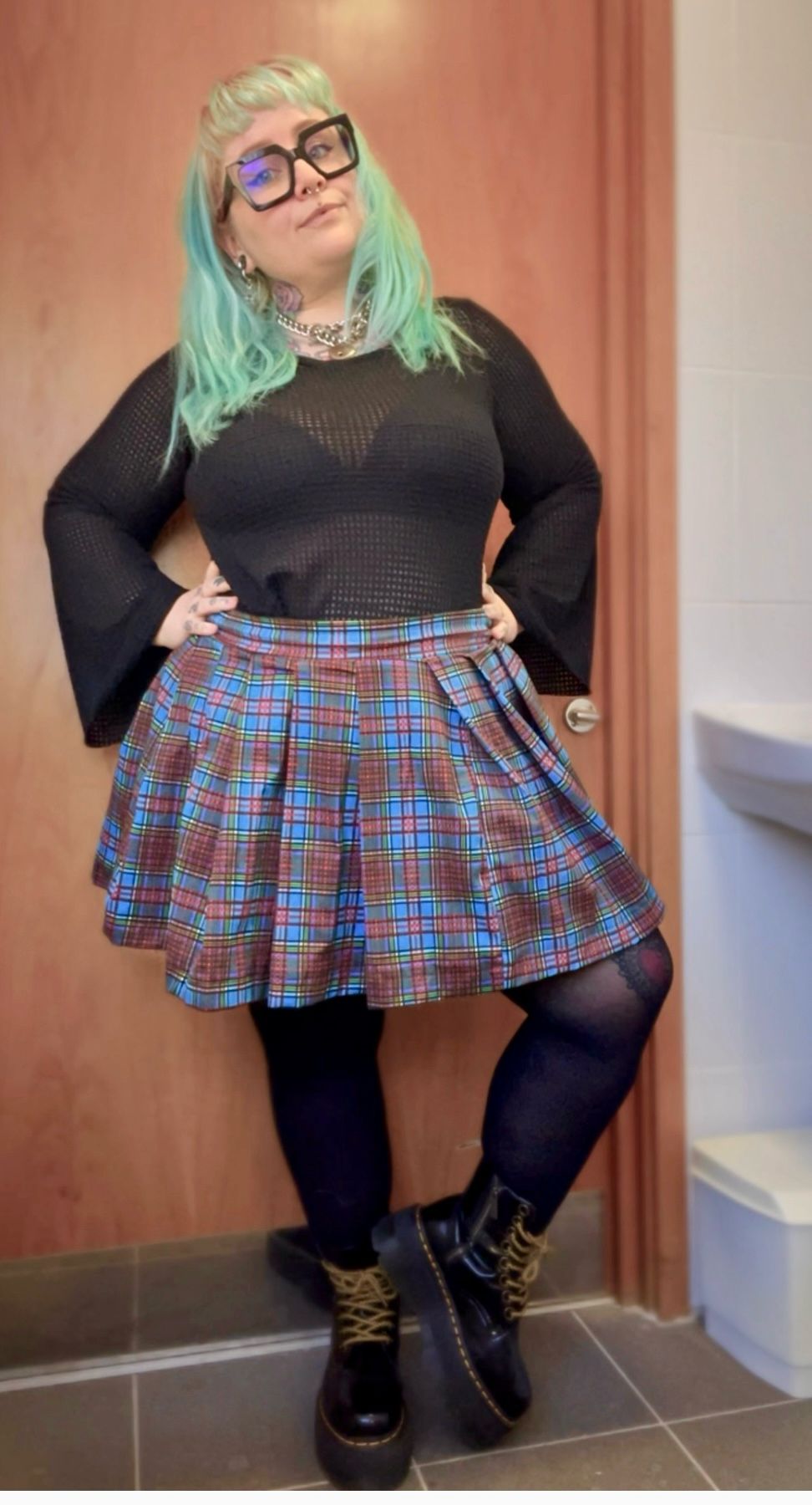 Ladies Pleated Skirt
