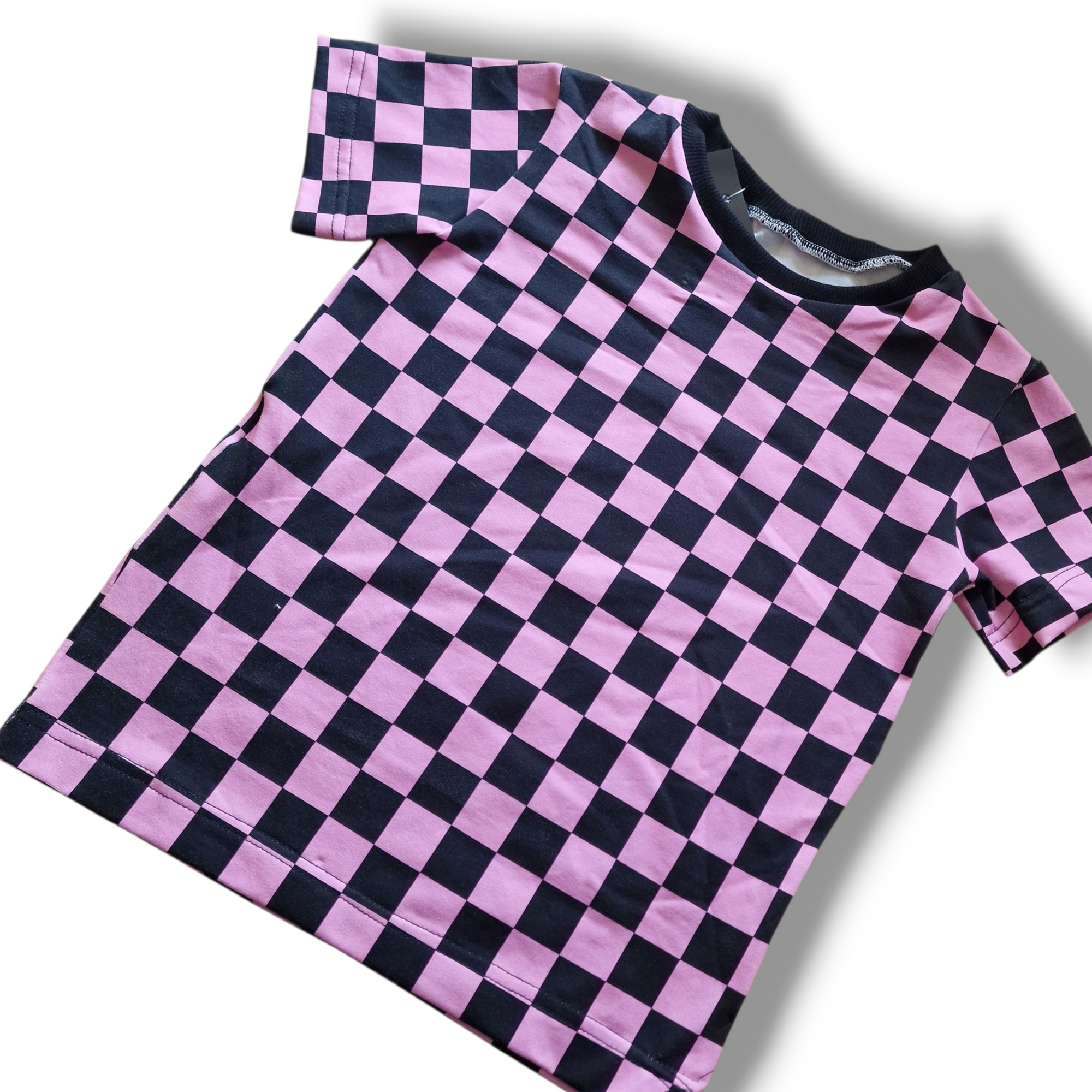 Light pink & black checkerboard Tee