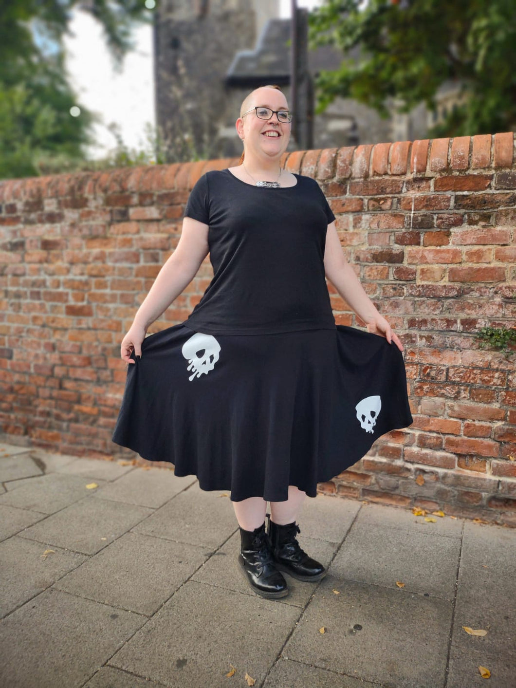 Ladies Plain Twirly Skirts with optional Vinyl Skull